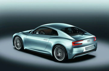 �������� ������������ ������������� Audi E-tron �������� � 2012 ���� 